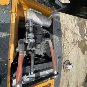 รถขุดไฮดรอลิกแบบตีนตะขาบ HYUNDAI R220LC-9S มือสอง ขนาด 22 ตัน เครื่องจักรก่อสร้าง - Product Image 5
