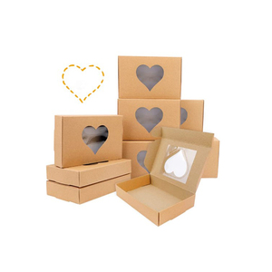 Love Heart Kraft Candy Boxes With Window Sweets Empty Packing Boxes Baby Shower Kids Jewelry Small Presents Decoration