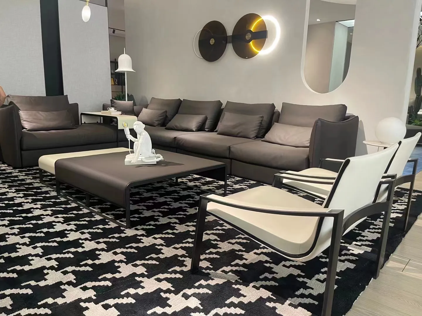 Sofá de couro luxuoso Kabasa para sala de estar, conjunto de assentos macios em forma de L, sofá secional de alta qualidade