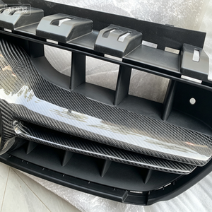 Griglia in Fibra di Carbonio <span class=keywords><strong>W213</strong></span> per <span class=keywords><strong>Mercedes</strong></span> Benz Classe E <span class=keywords><strong>W213</strong></span> E63s AMG <span class=keywords><strong>2016</strong></span>+, Griglia Anteriore E63S - Product Image 3