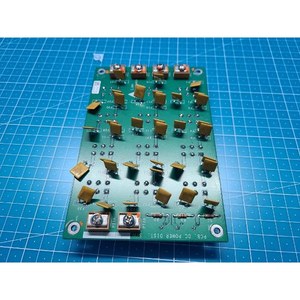 Carte de distribution d'alimentation Lam Research PCB DC POWER DIST 810-010026-002, utilisée comme telle quelle, pièces d'équipement semi-conducteur d'époque - Product Image 1