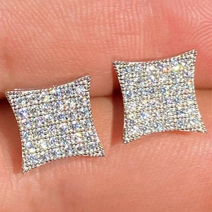 Orecchini a Perno Minimalisti a Forma di Rombo, Eleganti Gioielli da Donna per Uso Quotidiano - Product Image 1