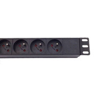 Support en rack 19 ''6 voies 8 voies 16A 230V AC France Socket Rack Mount Pdu avec écran LCD
