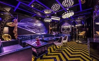 2025 Cabina de DJ LED multiescena de AtemId - 1200nit personalizada para KTV/Bar/Eventos