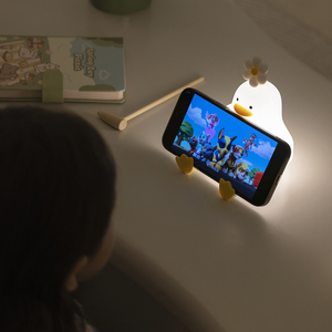Lámpara Nocturna LED Moderna con Diseño de Pato de Dibujos Animados, Regalo Navideño, 1200mAh Recargable, Temporizador de 30 Minutos para Dormir Bebés - Product Image 3