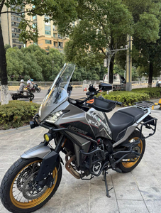 En 2023, <span class=keywords><strong>se</strong></span> utilizó para la motocicleta BMW G310R, con un motor perfecto, una motocicleta <span class=keywords><strong>de</strong></span> calle <span class=keywords><strong>de</strong></span> segunda mano casi nueva. - Product Image 2