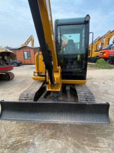 Excavadora Usada Caterpillar 306 de 6 Toneladas, Miniexcavadora Hidráulica de Orugas, Original de Japón, Buen Estado, Pocas Horas de Uso, Económica - Product Image 3