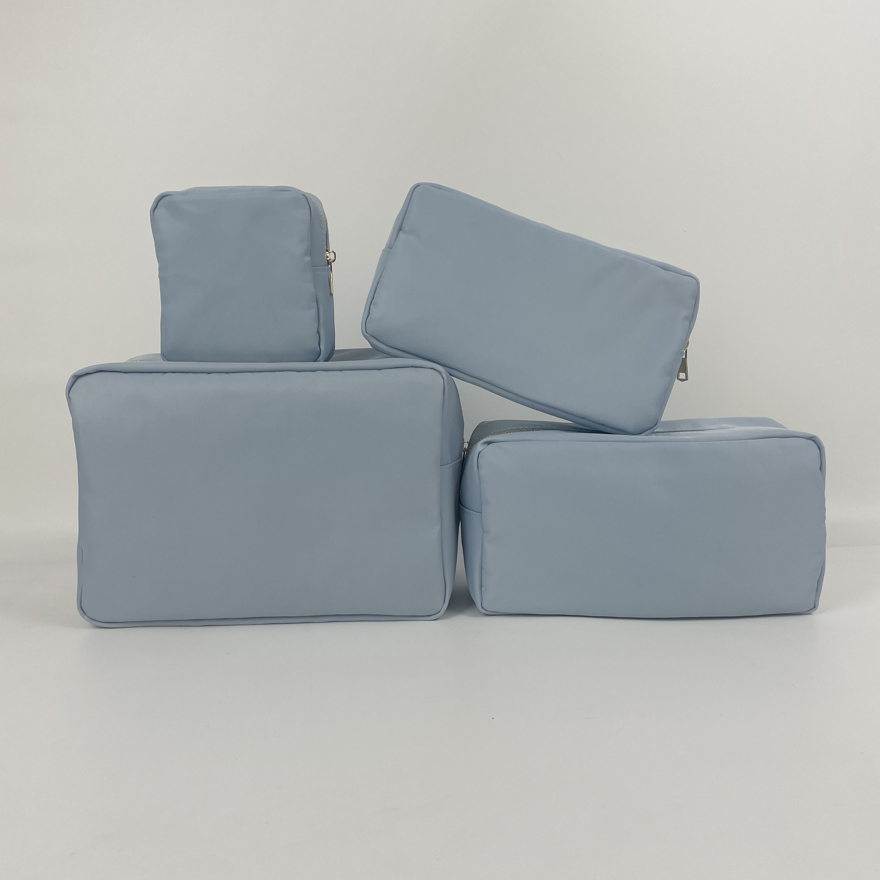 11-Bleu clair bleu cendrillon