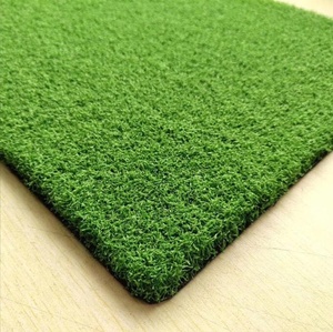 Gazon de <span class=keywords><strong>golf</strong></span> personnalisé populaire de haute qualité 20mm hauteur de pile <span class=keywords><strong>synthétique</strong></span> putting <span class=keywords><strong>green</strong></span> tapis matériau PE écologique - Product Image 2