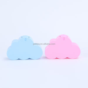 เจลล้างมือแบบใส กลิ่นดอกไม้และผลไม้ สูตรแอลกอฮอล์ 75% ป้องกันเชื้อโรคได้ถึง 99.99% พร้อมโลโก้สั่งทำพิเศษ - Product Image 1