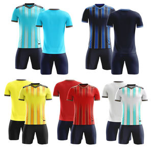 2025 venta al por mayor de camisetas de fútbol personalizadas Cool Youth Team Wear conjunto de manga corta uniforme de fútbol - Product Image 6
