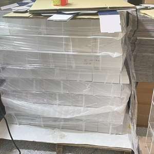 Acrylique Pokemon Booster <span class=keywords><strong>Box</strong></span> <span class=keywords><strong>1ère</strong></span> <span class=keywords><strong>édition</strong></span> Vitrine de jeu de cartes à collectionner avec aimant fort Boîte-cadeau 5MM d'épaisseur - Product Image 6