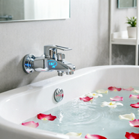 Robinet de baignoire moderne de style minimaliste, eau chaude et froide, corps en alliage de zinc, noyau en céramique, adapté aux hôtels et appartements