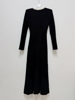 Robe longue drapée sans dos A12762 pour femme - Style vintage et élégant en noir et blanc