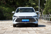BYD Qin PLUS DM 2025 Édition Conduite Intelligente, Berline Hybride Rechargeable, Autonomie Électrique 120 km, 90 km, Batterie 110 kWh