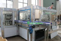 Machine de remplissage isobare à contre-pression avec contrôle PLC pour canettes en aluminium, ligne de mise en conserve pour bière et jus gazeux
