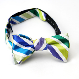 Papillon di design con zucca in seta a quadri a strisce abbigliamento formale Business personalizzato - Product Image 1
