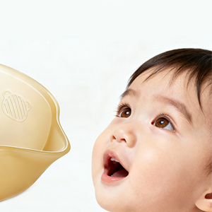 Bol d'alimentation pour bébé en silicone sans BPA XHJ pour enfants de 0 à 2 ans avec bec verseur, couleur personnalisée, modèle FSW-<span class=keywords><strong>1</strong></span>, 200 ml, 13x11x5 cm, pour la diversification alimentaire - Product Image 4