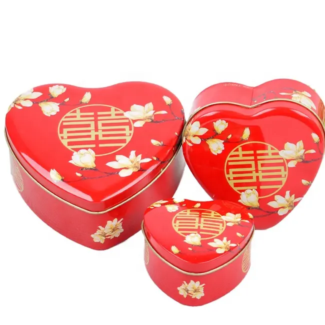 Piccola caramella cardioide regalo di nozze dolce cuore rosso carino Mini scatola di latta stampata personalizzata con coperchio