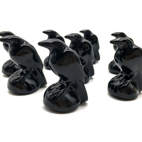 Vente en gros sculpture en cristal naturel 5cm Mini obsidienne oiseau cristal artisanat 2 pouces noir obsidienne corbeau oiseaux pour la décoration