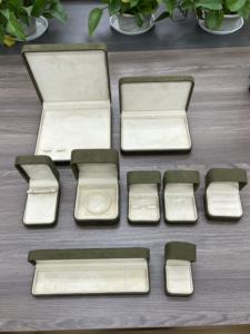 กล่องใส่เครื่องประดับหนังสีขาวขายส่ง FORTE กล่องใส่แหวนแต่งงาน กล่องเครื่องประดับสุดหรู กล่องใส่สร้อยข้อมือ สร้อยคอ กล่องเครื่องประดับหนัง PU - Product Image 6