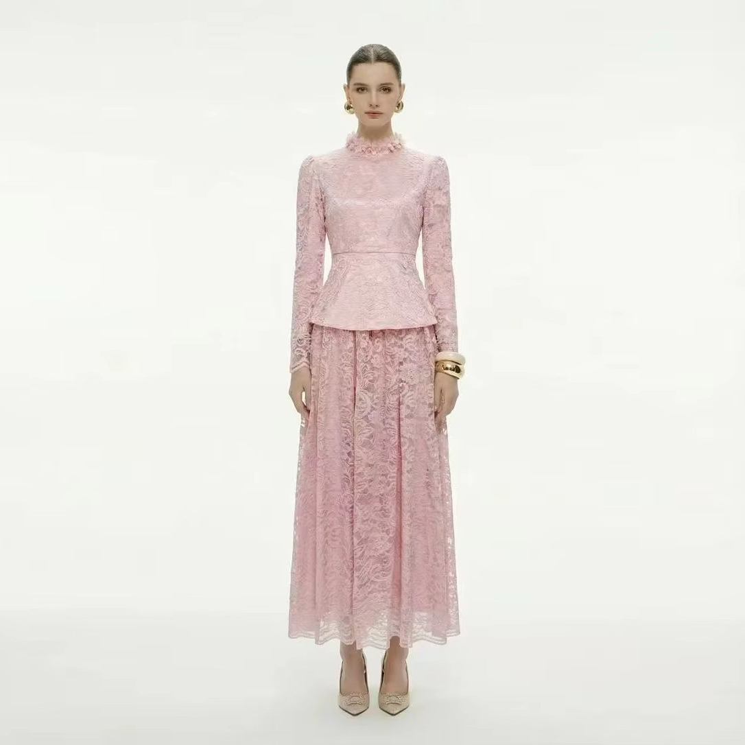 Peplum Dress with Lace - Elegant & Casual Women's Fashion