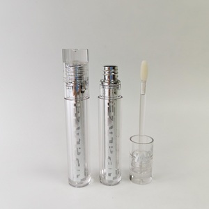 Transparent PETG Plastic <b>Lip</b> Gloss Tubes with Screw Cap Square Bottle 6.8ml Custom Silver Color Cosmetic Packaging - Product Image 1