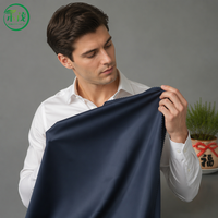 Tissu Hypalon Ripstop imperméable, léger et transparent pour sacs de rangement étanches et feuilles de caoutchouc isolantes pour usage extérieur automobile
