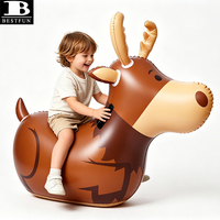 Aire de jeux gonflable en forme de renne en PVC épaissi avec poignées intégrées pour enfants, pour l'intérieur, l'extérieur, la cour et le jardin