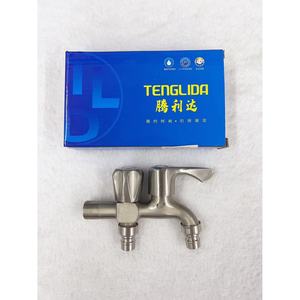 Grifo de Agua Multifuncional de Aleación de Zinc con Acabado Cepillado, Monomando, Montaje en Pared, Estilo Industrial, Fácil Instalación - Product Image 4