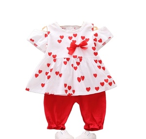 Ensemble en coton imprimé pour enfants, nouveau style d'été, à épaules dénudées et manches courtes, par un fabricant de vêtements - Product Image 1