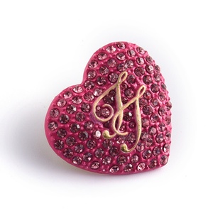 Broches Metálicos con Logotipo Personalizado, en Forma de Corazón Rosa Diamante, con Impresión UV, para Ropa - Product Image 2