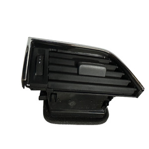ช่องแอร์หน้าปัดรถยนต์ Skoda Octavia ปี 2015-2019 รุ่น MQB แบบใหม่ทั้งหมด รหัสอะไหล่ 5ED820951A - Product Image 4