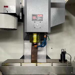 Low Cost Metal Cnc Bed Milling Machine Vertical CNC Machining Center XH 7126