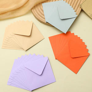 Enveloppes carrées adhésives de style européen, colorées et simples, pour l'expédition transfrontalière, en papier uni, 10x10cm et 16x16cm - Product Image 1