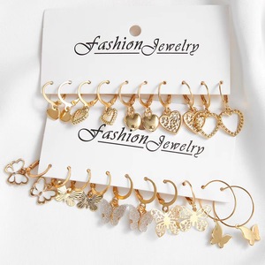 Joyería de Moda, Juego de 10 Pares de Aretes de Mariposa y Corazón Dorados, Regalo para Mujer, Aleación de Zinc - Product Image 3