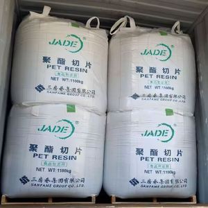 Granulés pour animaux de compagnie de qualité stable et respectueux de l'environnement en polyester vierge granules pour fibres de résines pour animaux de compagnie - Product Image 1