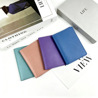 Porta Pasaportes de Cuero PU, Funda de Pasaporte de Viaje con Logotipo Personalizado y Ventana para Tarjeta de Identificación, Estuche para Documentos de Regalo de Boda, 11 Colores