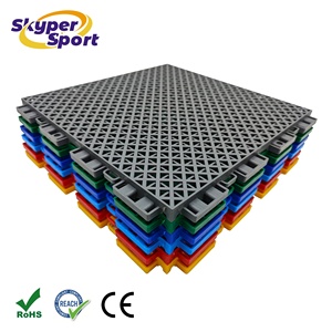 Baldosas Modulares de PP Entrelazadas para Canchas de Baloncesto de 25'x25', Hockey en Línea y Patinaje, Suelo Deportivo para Exteriores - Product Image 1