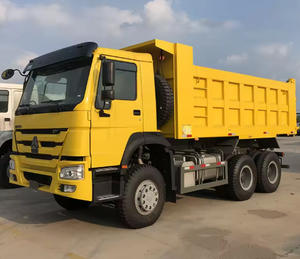 HOWO Medium-Sized Truck High-Toughness <b>Frame</b> Weichai 351-450hp Diesel Engine Manual Transmission 31-40T Load Capacity 360 Rear - Product Image 1