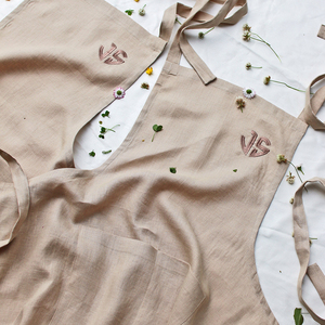 Delantal de Lino y Algodón Personalizado con Estampado, Delantal de Cocina Bordado para Mujer Adulta, Accesorio de Cocina con Patrón de Lino Puro - Product Image 1