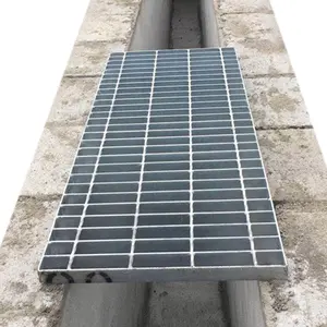 Anping fabricantes malha 30x100mm metal grade ponte quente mergulhado galvanizado aço grating piso para indústria química