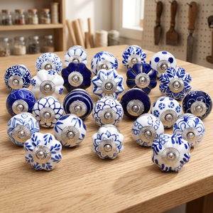 Poignées de tiroir et poignées de porte en céramique contemporaines faites à la main, bleues et blanches, pour armoires de cuisine et commodes, vente en gros, qualité supérieure - Product Image 2