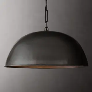 Lampadario artigianale in ottone nero a grande cupola ciondolo illuminazione senza tempo fabbrica di personalizzazione ciondoli luce