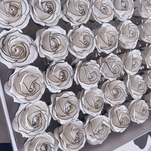 Savon en forme de rose artificielle en gros, 50 pièces, DIY, fleur de savon à 4 couches avec boîte - Product Image 5