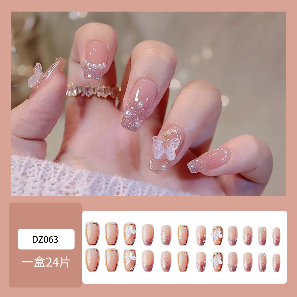 Papillon transparent de la glace Dz063