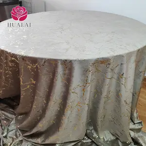 Champagne d'étincelles d'or rond avec la couverture métallique bronze de nappe de polyester pour le velours de mariage pour le mariage