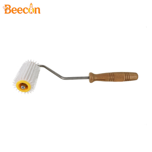 Nouvel équipement apicole : Piqueur à aiguilles en plastique, Rouleau de décapsulage, Fourche de décapsulage, Grattoir à couvercles pour l'élevage - Product Image 6