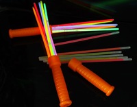 Festival bâtons lumineux fournitures de fête sécurité pour enfants Halloween piste de danse lueur dans le noir bâtons Pack