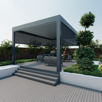 Pergola extérieure en aluminium sur mesure avec lames motorisées, toit automatique en aluminium thermolaqué, y compris un store enrouleur